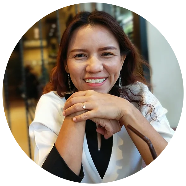 Ana María, Ingeniera de Procesos